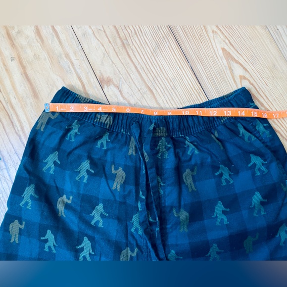 Eddie Bauer Pajama Pants Mens S Blue Plaid Sasquatch Big Foot Flannel - Picture 7 of 12